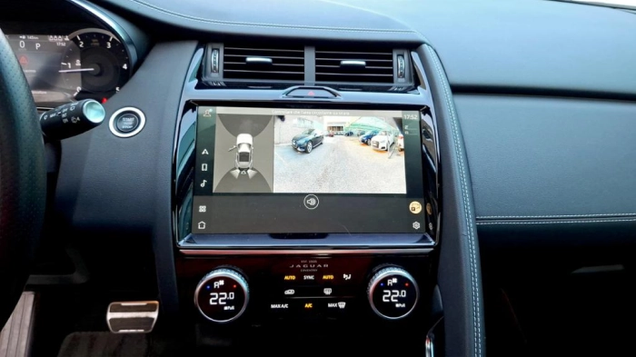 Jaguar E-Pace  2.0d i4 mhev R-Dynamic Black awd 163cv 