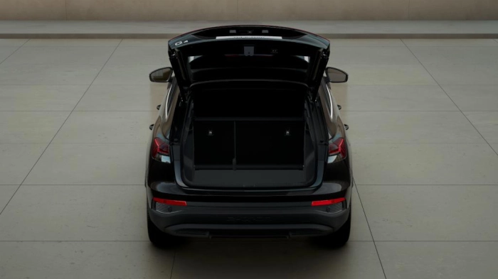 Audi Q4    Business 40 e-tron  150,00 kW