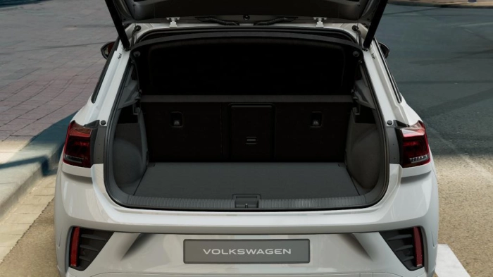 Volkswagen T-Roc  R-Line Plus 1.0 TSI 85 kW (115 CV) Manuale