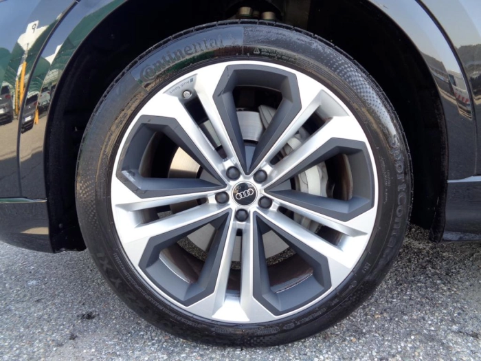 Audi Q8  3.0 tfsi e S line edition quattro 394cv tiptr