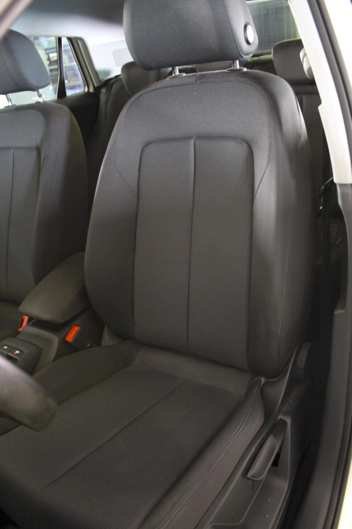 Audi Q2  30 2.0 tdi Business s-tronic