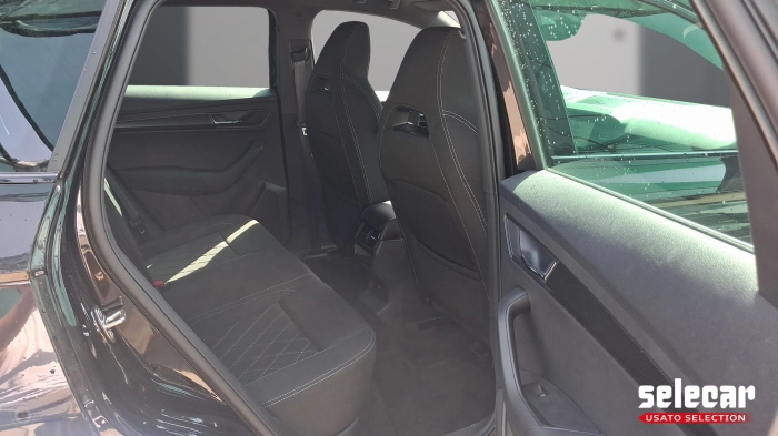 Skoda Karoq  1.5 tsi Sportline dsg