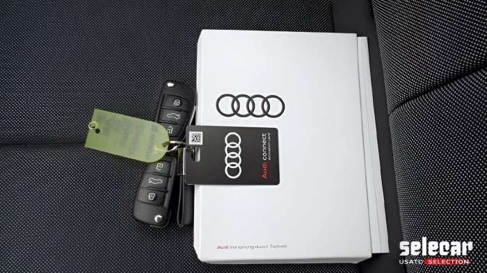 Audi Q2  30 2.0 tdi Admired Advanced s-tronic
