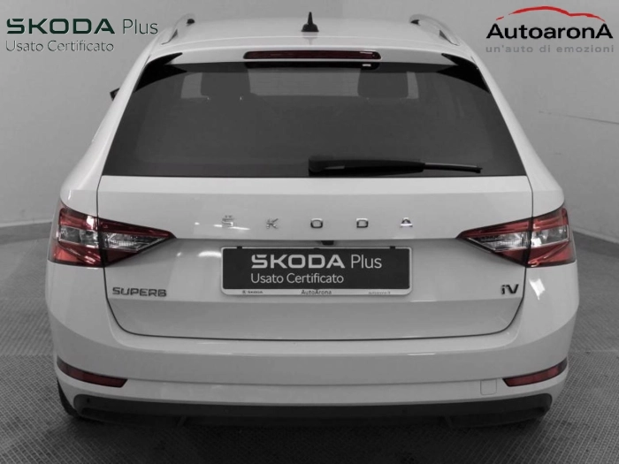 Skoda Superb  Wagon iV 1.4 tsi phev Style dsg