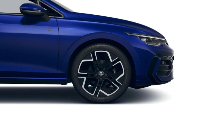 Volkswagen Golf Nuova  R-Line Plus 1.5 eTSI ACT 85 kW (115 CV) DSG