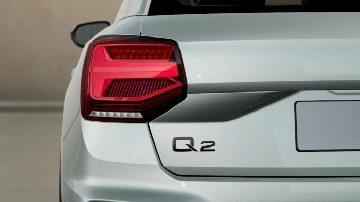 Audi Q2    Business Advanced 30 TFSI  85(116) kW(CV) 6-marce