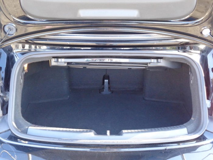 Volkswagen Maggiolino  Cabrio 1.6 tdi Design 105cv