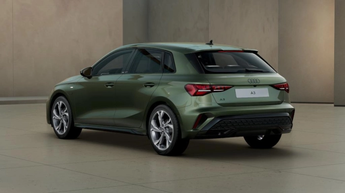 Audi A3 Sportback   S line edition TFSI e  150 kW S tronic