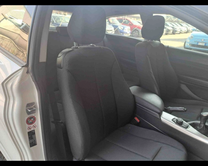 BMW Serie 116i Advantage 3p