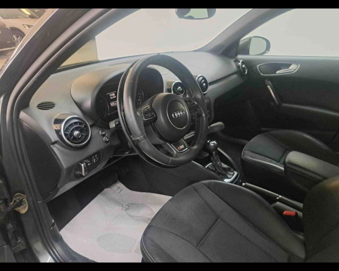 Audi A1 Sportback  1.4 tfsi Ambition 122cv s