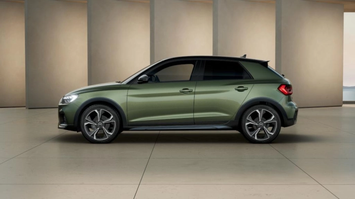 Audi A1 Allstreet   Identity Contrast 35 TFSI  110(150) kW(CV) S tronic