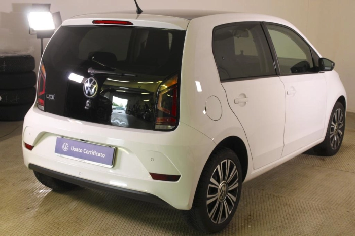 Volkswagen up!  5p 1.0 evo Color  65cv