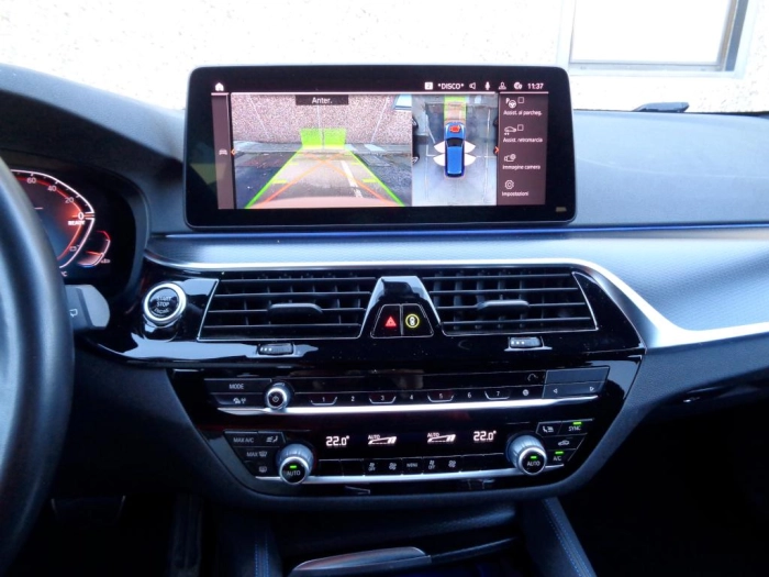 BMW Serie 520d Touring mhev 48V xdrive 