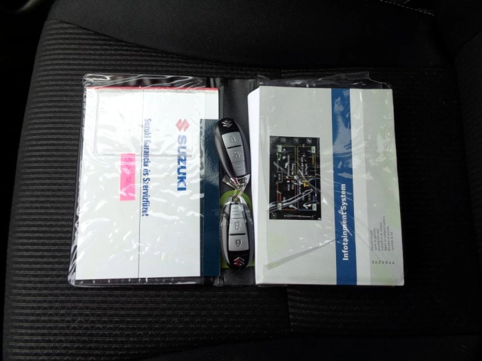 Suzuki S-Cross  1.4h Starview 2wd auto