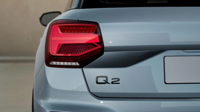 Audi Q2    Identity Black 35 TDI quattro 110(150) kW(CV) S tronic