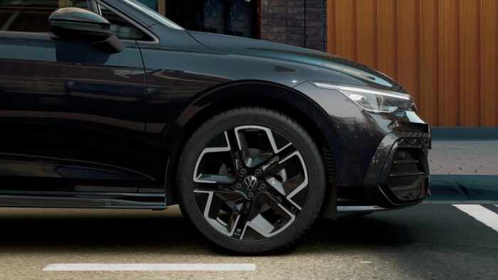 Volkswagen Golf Nuova  R-Line Plus 1.5 eTSI ACT 110 kW (150 CV) DSG