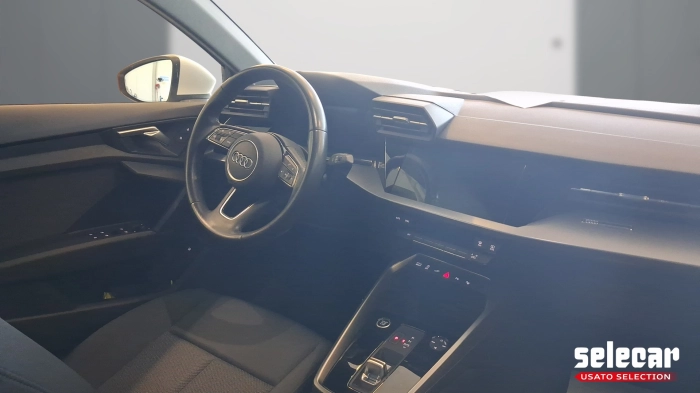 Audi A3 Sportback  40 1.4 tfsi e Business A