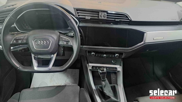 Audi Q3 Sportback  35 2.0 tdi S line edition