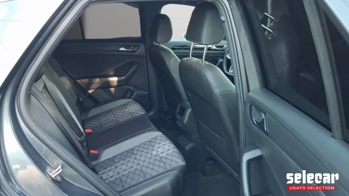Volkswagen T-Roc  1.5 tsi R-Line Plus