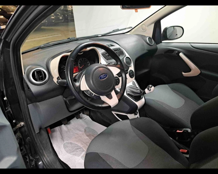 Ford Ka  1.2 Titanium + c/esp 69cv E6