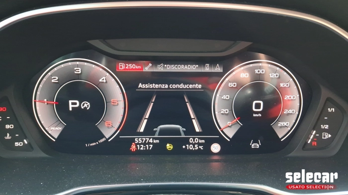 Audi Q3  35 2.0 tdi S line edition s-tronic