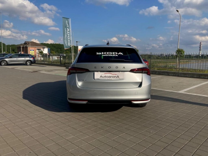 Skoda Octavia  Wagon Executive 2,0 TDI 110 kW (150 CV) 7 marce - DSG