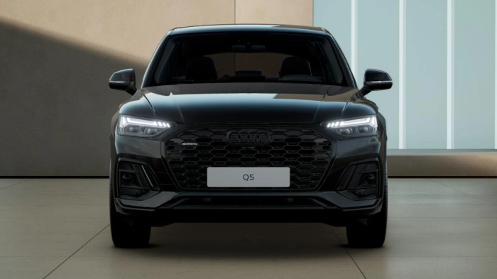 Audi Q5 Sportback   Sportback Identity Black 40 TFSI quattro 150(204) kW(CV) S tronic