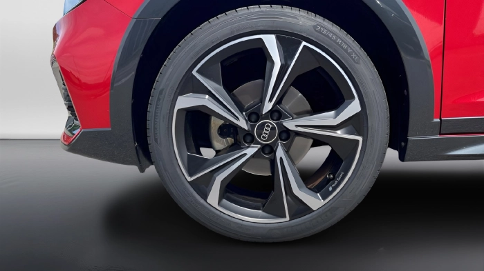 Audi A1 Allstreet  35 1.5 tfsi Identity Con