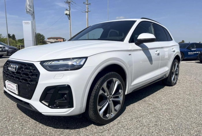Audi Q5  40 2.0 tdi mhev 12V Edition One quattro s-tr