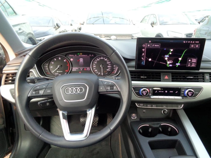 Audi A4 Avant  40 2.0 g-tron Business Advanced 1