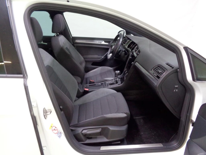 Volkswagen Golf  5p 1.6 tdi Sport 115cv dsg