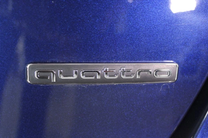 Audi A4 Avant  40 2.0 tdi mhev S line edition quattro 204cv s-tronic