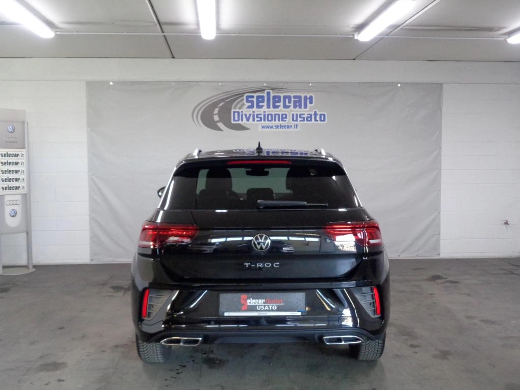 img-4 Volkswagen T-Roc Volkswagen SE-U78219