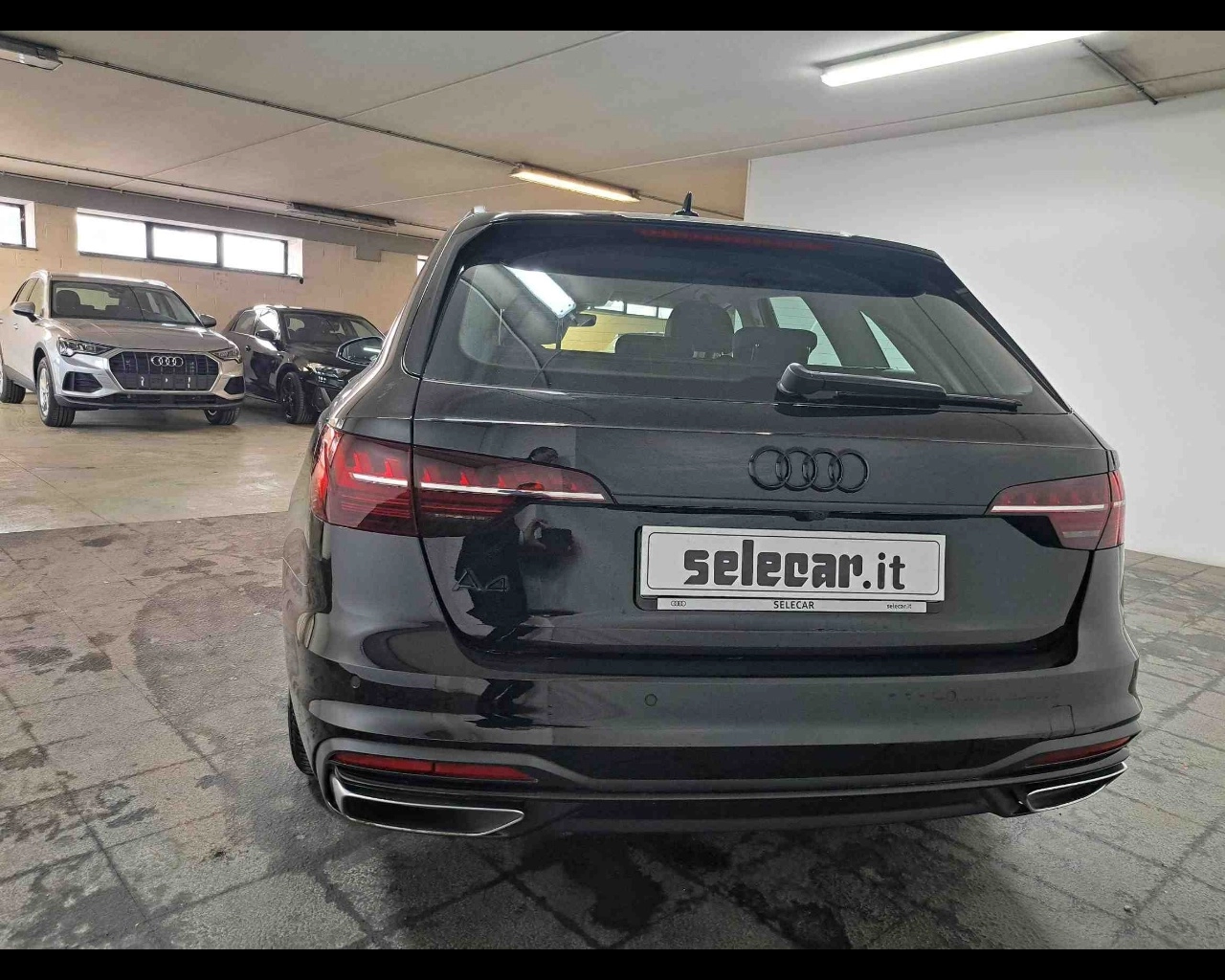 img-3 Audi A4 Avant Audi SE-U77930