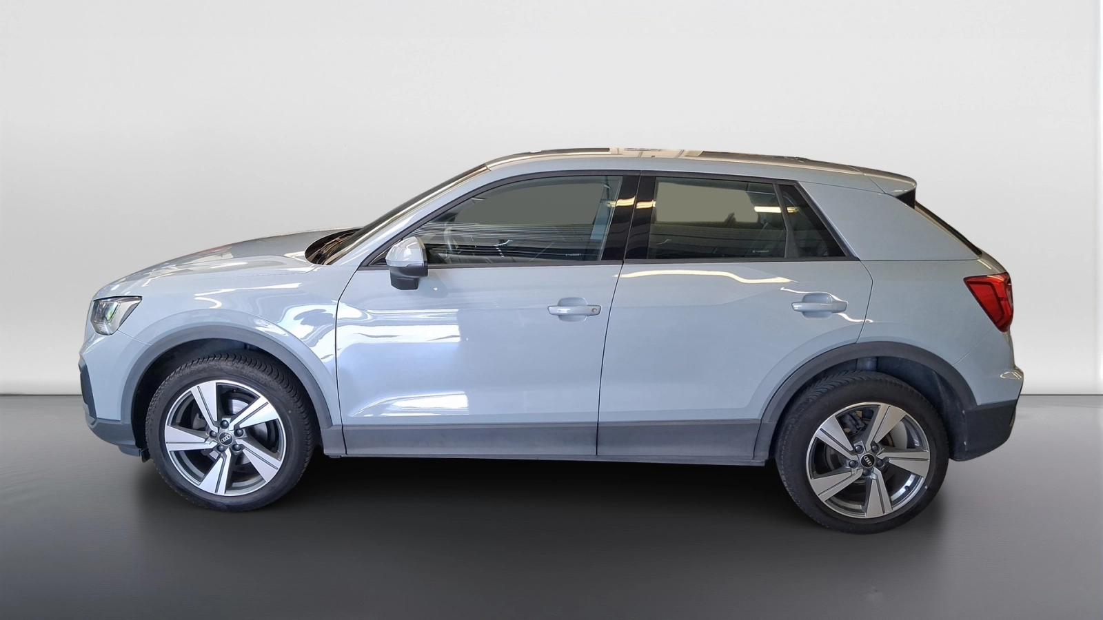 img-2 Audi Q2 Audi AU-U79489