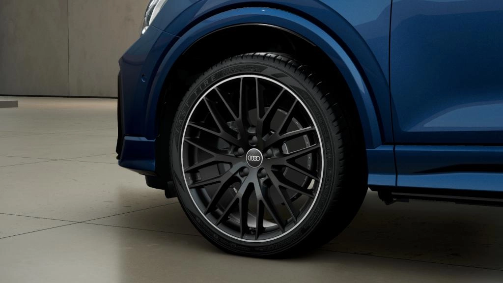 img-3 Audi Q2 Audi AU-N189273