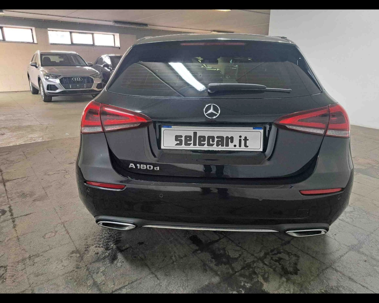 img-3 Mercedes-Benz Classe Mercedes-Benz SE-U78423