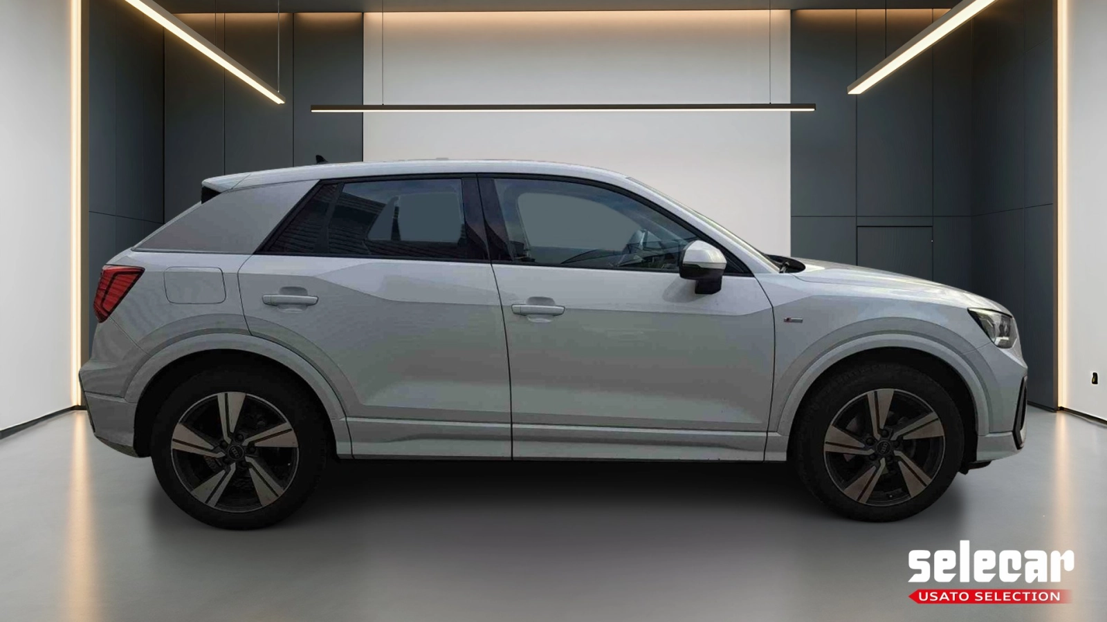 img-4 Audi Q2 Audi SE-U77703