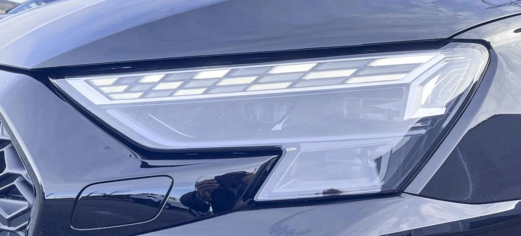 img-4 Audi RS 3 Audi AU-N185467