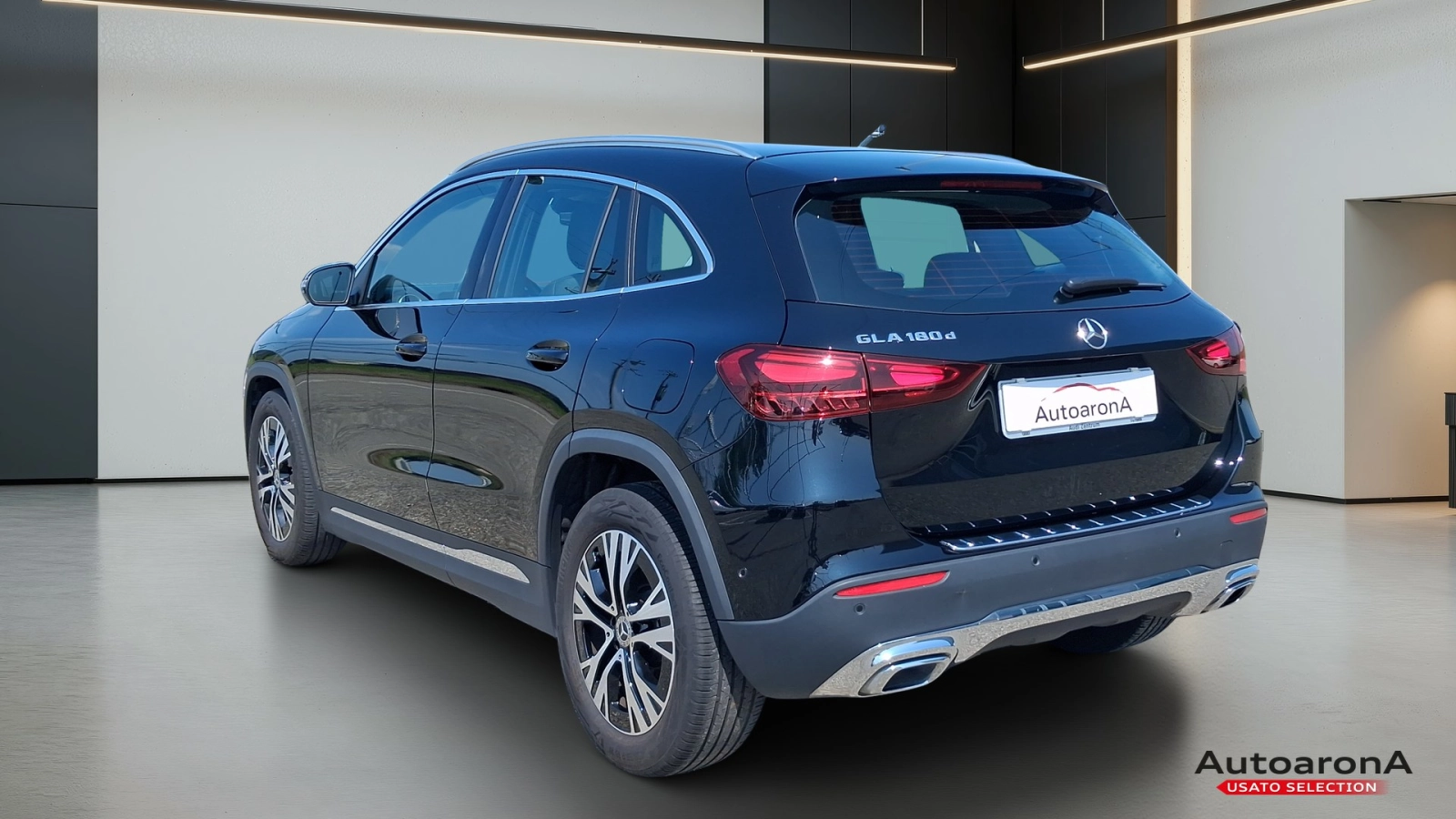 img-3 Mercedes-Benz GLA Mercedes-Benz AU-U79501