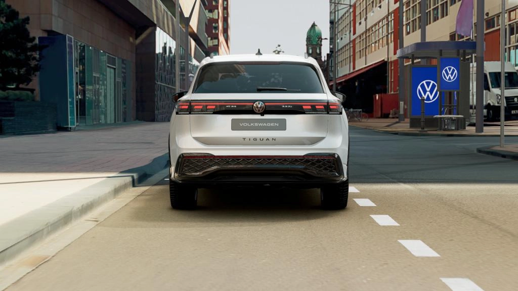 img-2 Volkswagen Tiguan Volkswagen SE-N186643