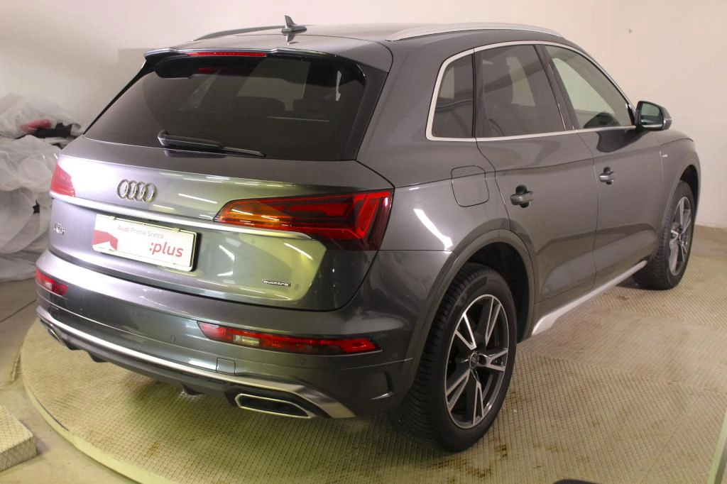 img-1 Audi Q5 Audi AU-U79219