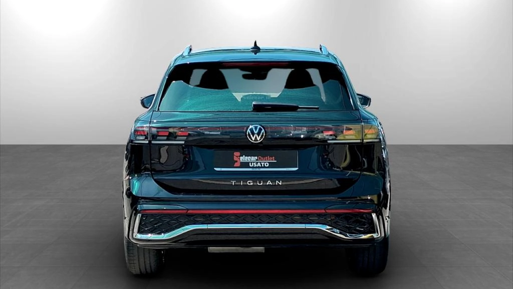 img-4 Volkswagen Tiguan Volkswagen SE-U78138