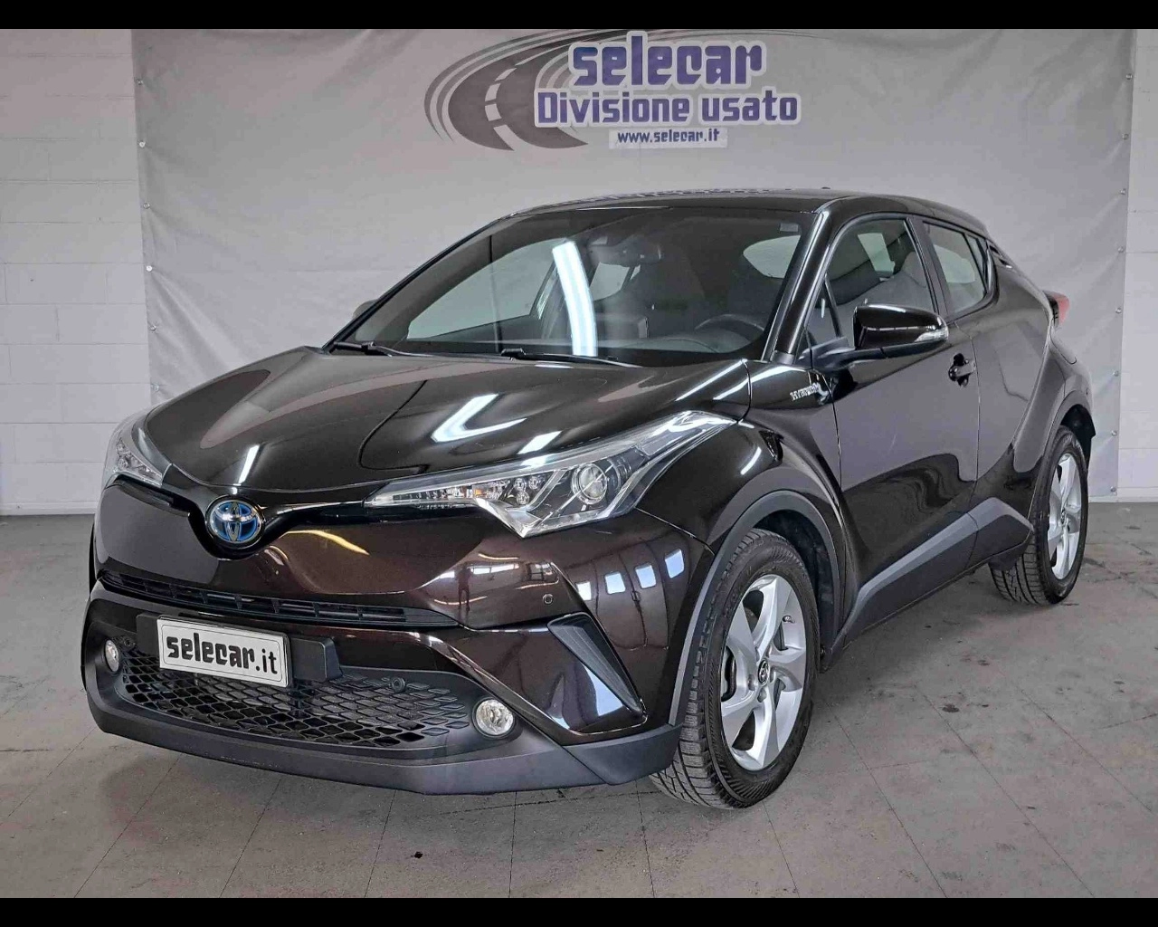 img-0 Toyota C-HR Toyota AU-U79472