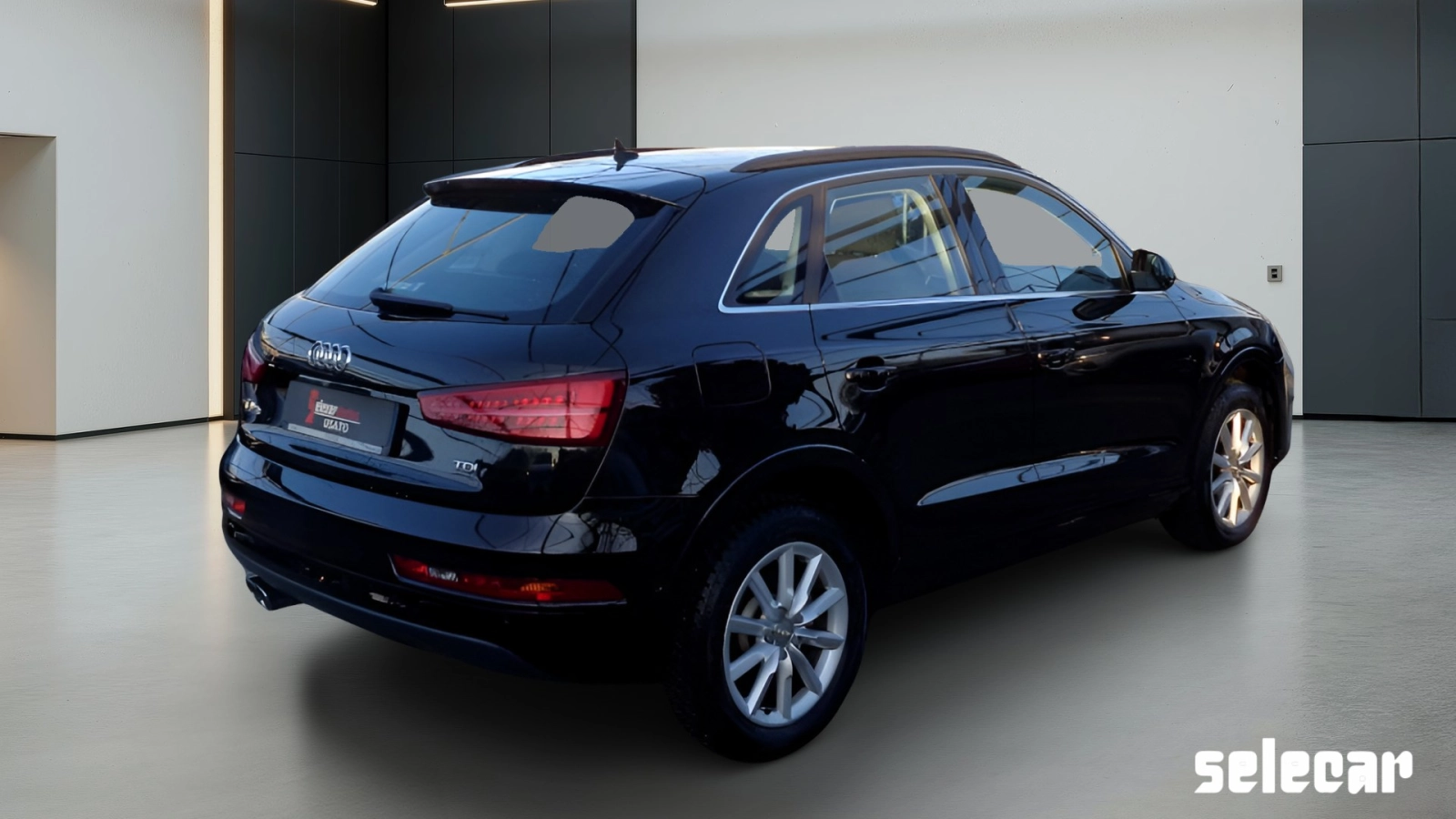 img-3 Audi Q3 Audi AU-U76460