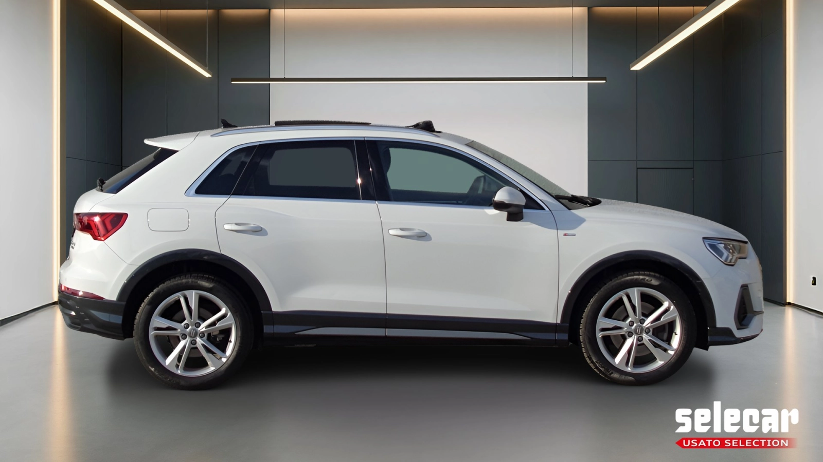 img-2 Audi Q3 Audi AU-U76558