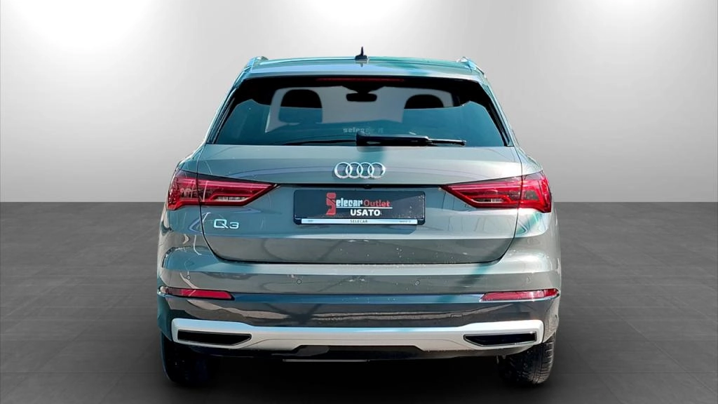 img-4 Audi Q3 Audi SE-U78100