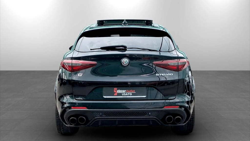 img-4 Alfa romeo Stelvio Alfa romeo SE-U79401