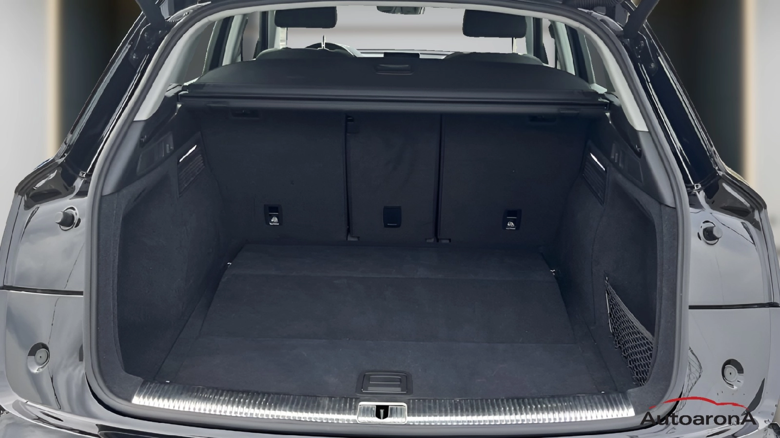 img-1 Audi Q5 Audi AU-U73787