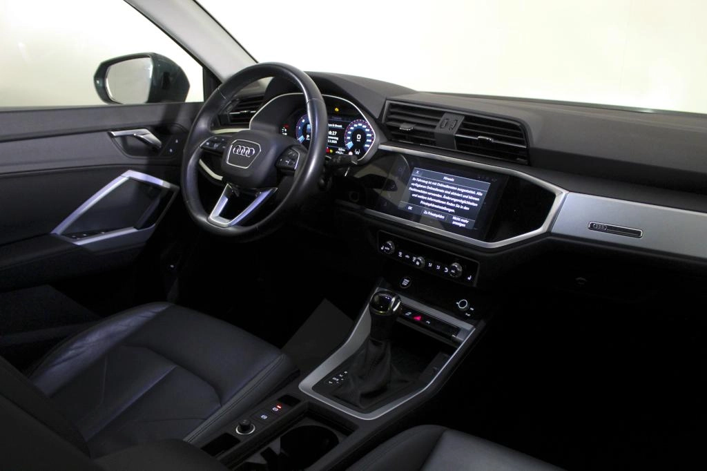 img-3 Audi Q3 Sportback Audi AU-U77417